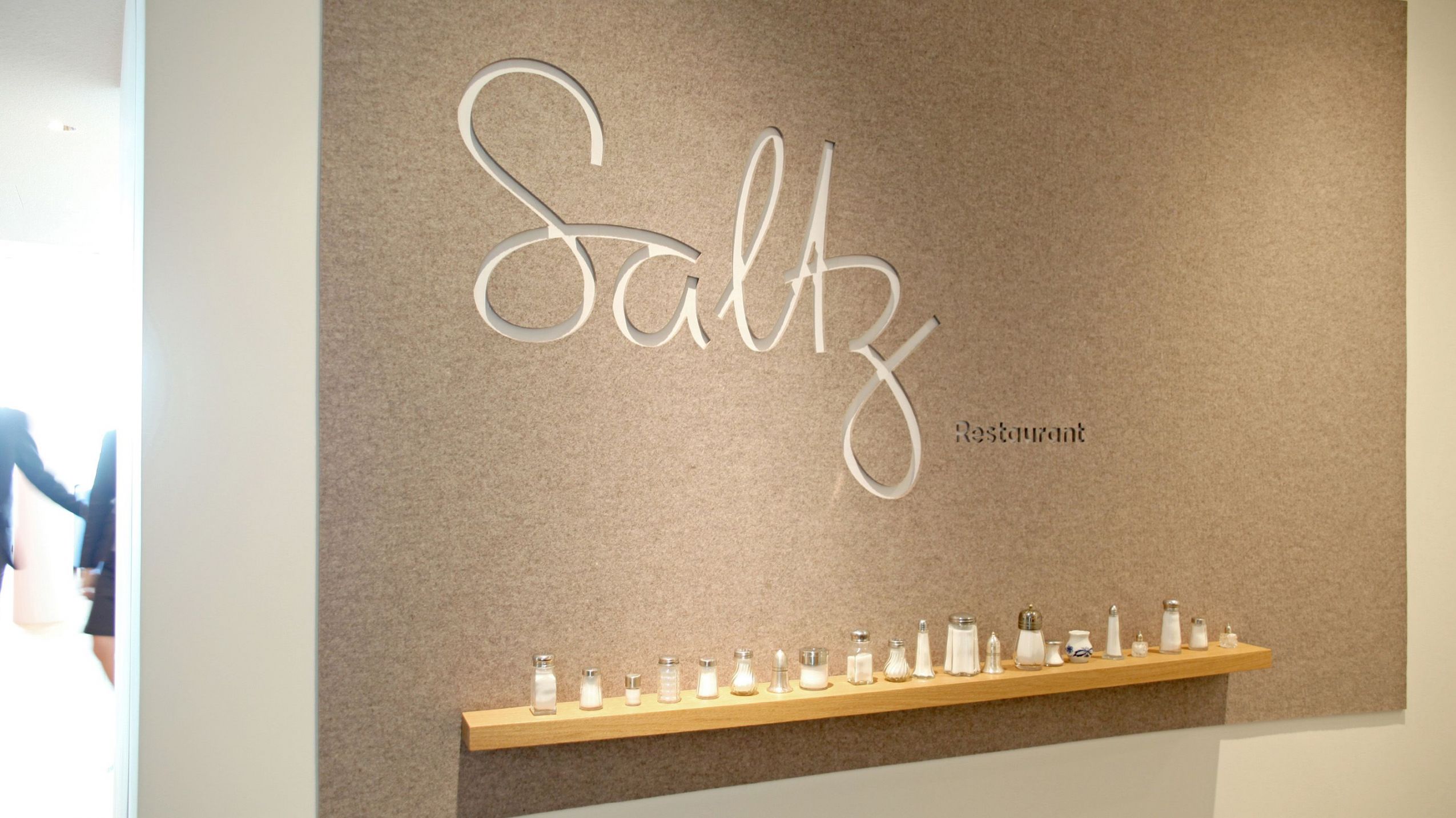 Wandbeschriftung Saltz im Restaurant